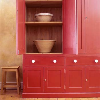 Housemaid's cupboard (red)